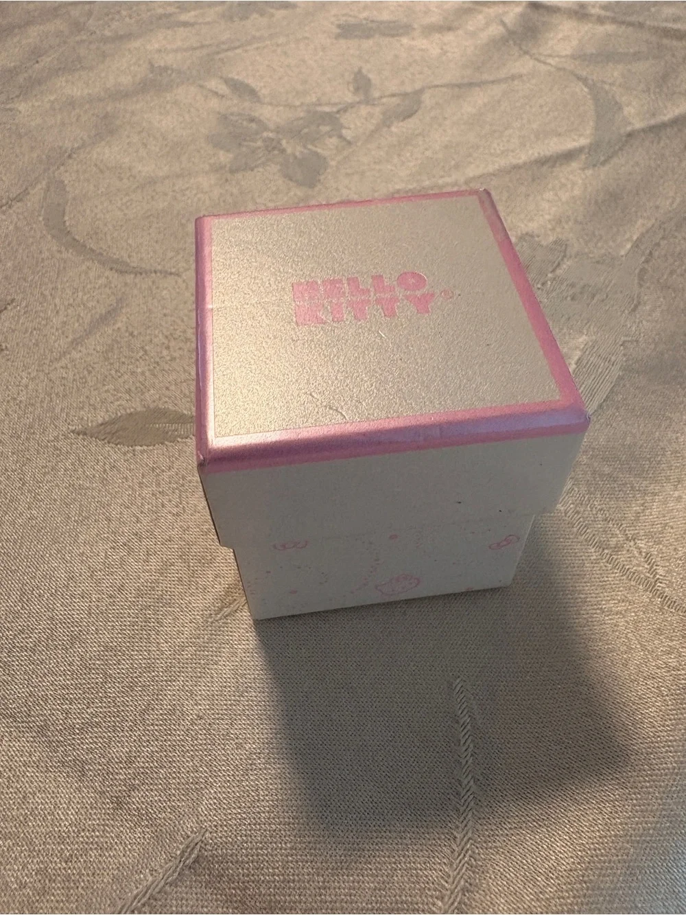 Hello Kitty never used